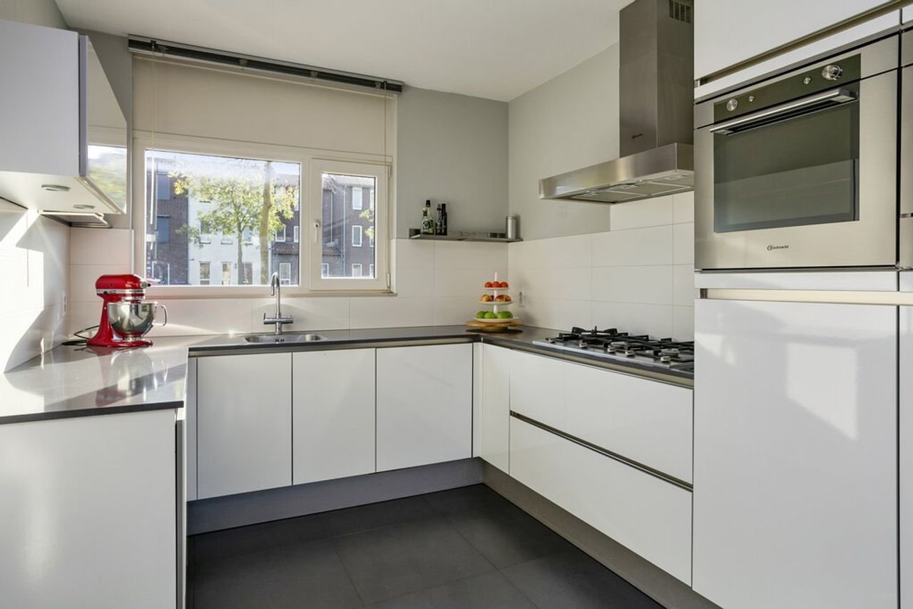 Modern huis met 4 slaapkamers en tuin in Rosmalen - Afbeelding 5