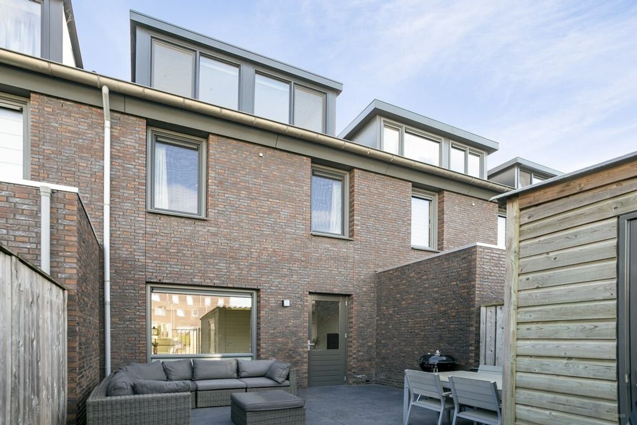 Modern huis met 4 slaapkamers en tuin in Rosmalen - Afbeelding 10