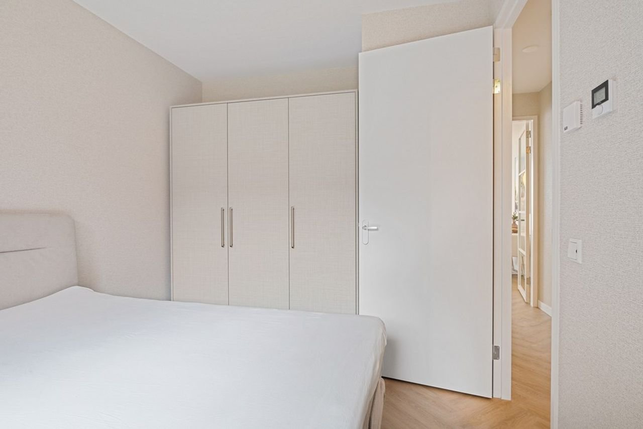 New apartment with views of the IJ - Image 9