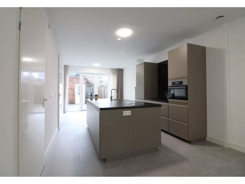 Renovated home in Eindhoven: A+++ energy label - Image 1