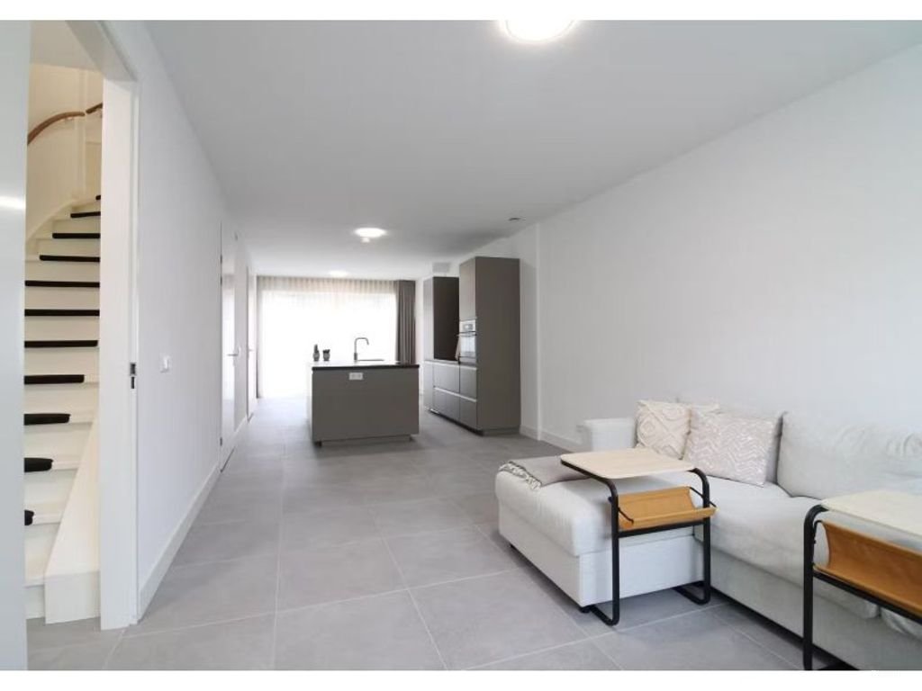 Renovated home in Eindhoven: A+++ energy label - Image 3