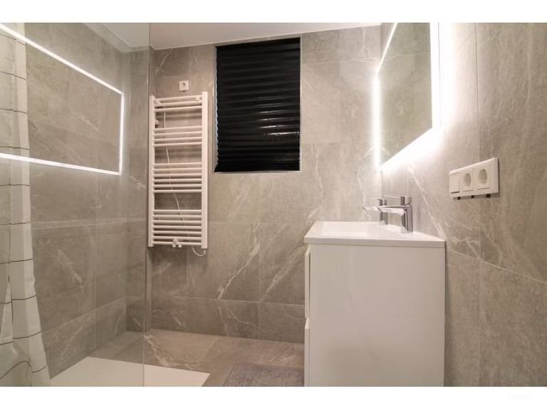 Renovated home in Eindhoven: A+++ energy label - Image 17