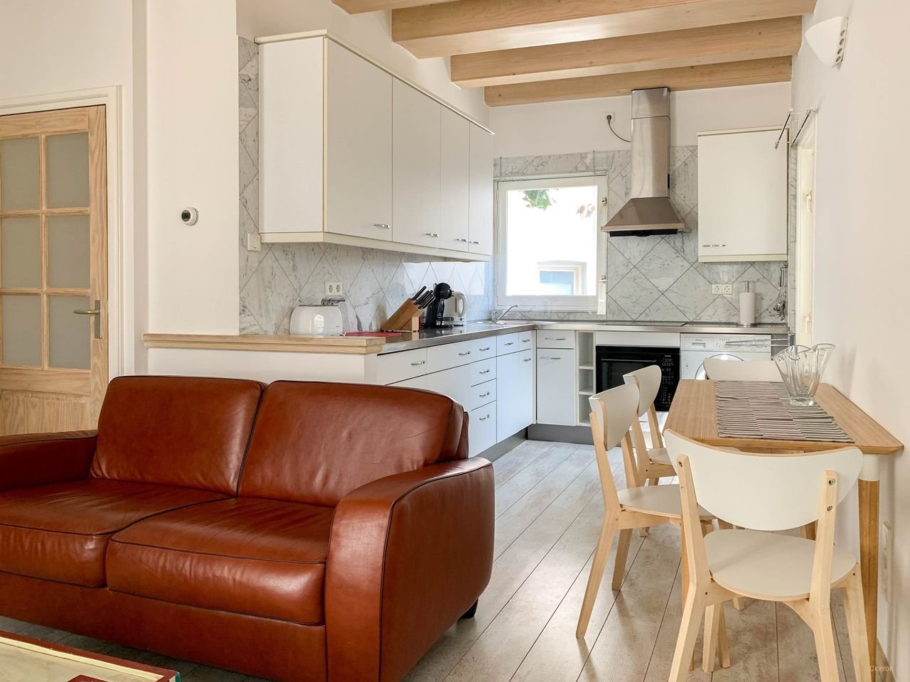 Monumentaal wonen met jacuzzi in centrum - Afbeelding 1