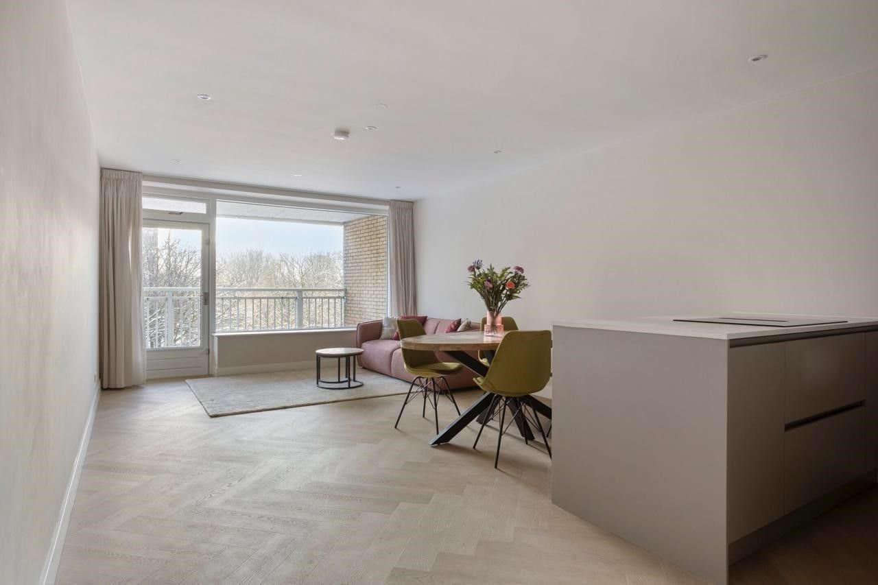 Gerenoveerd appartement in Buitenveldert - Afbeelding 3