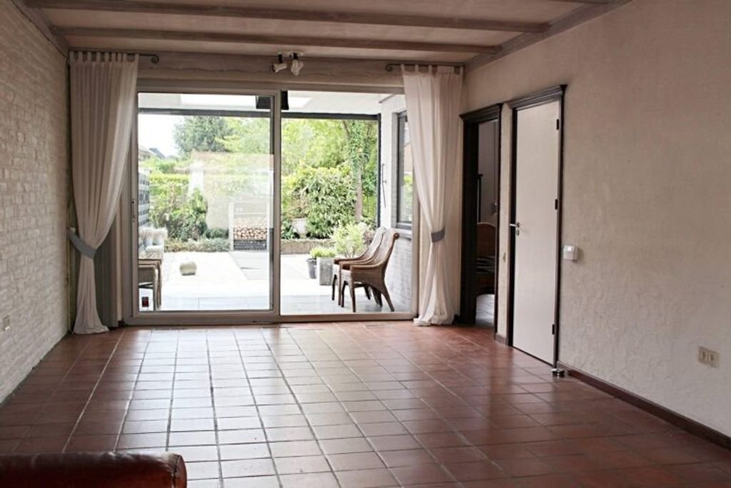 Royale woning met garage en airco in Sittard - Afbeelding 3