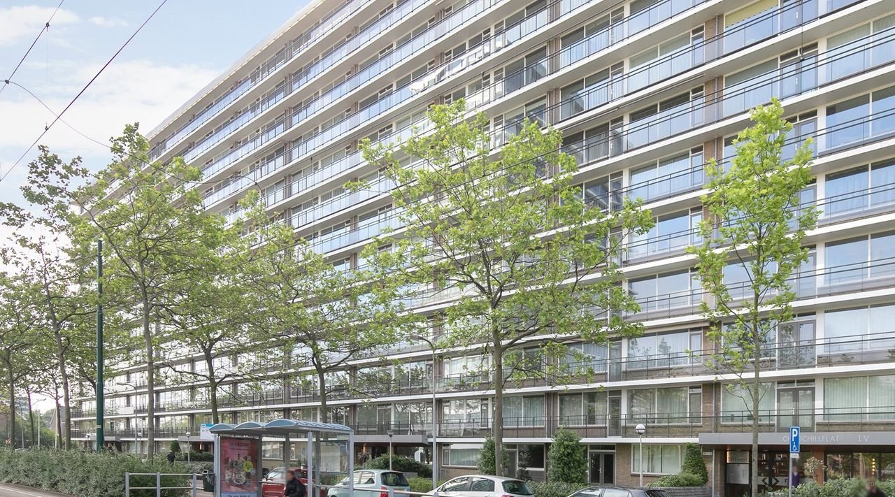 2-room apartment with balcony and elevator - Image 2