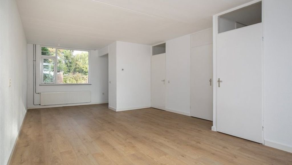 Family home with garden in Maaspoort - Image 2