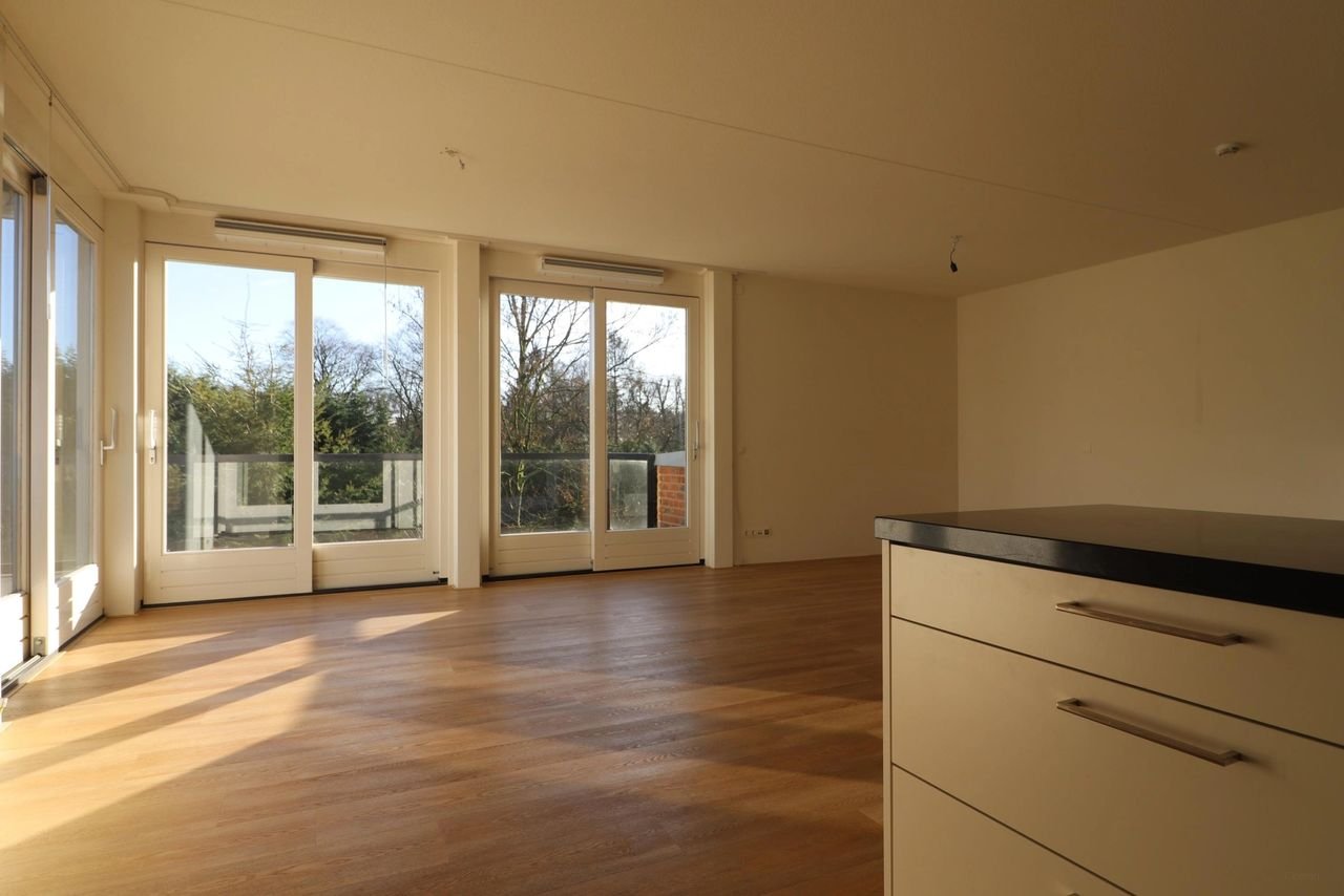 Riant appartement van 140m² in Laren - Afbeelding 2