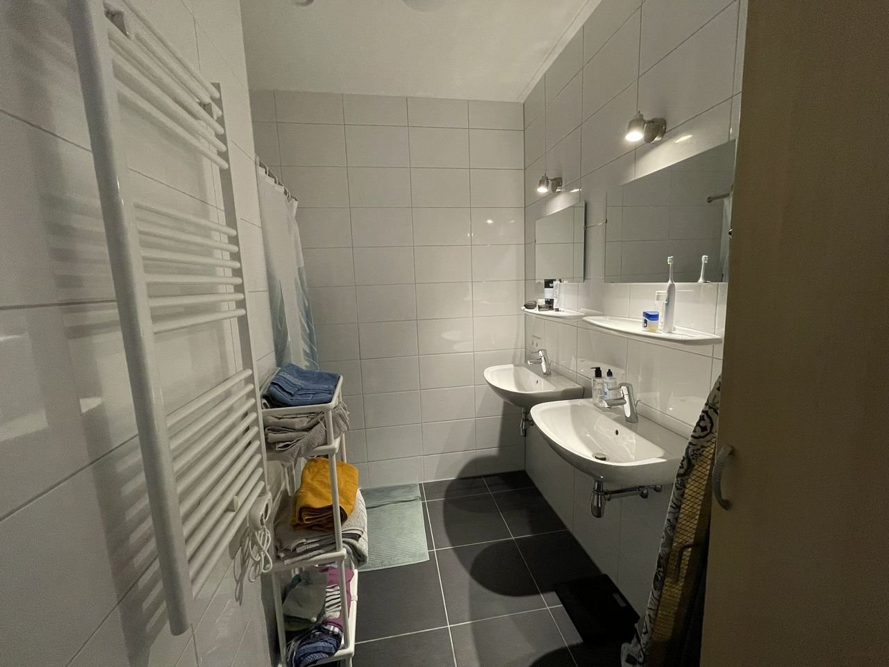 Modern 2-bedroom apartment at Park Meerland - Image 8