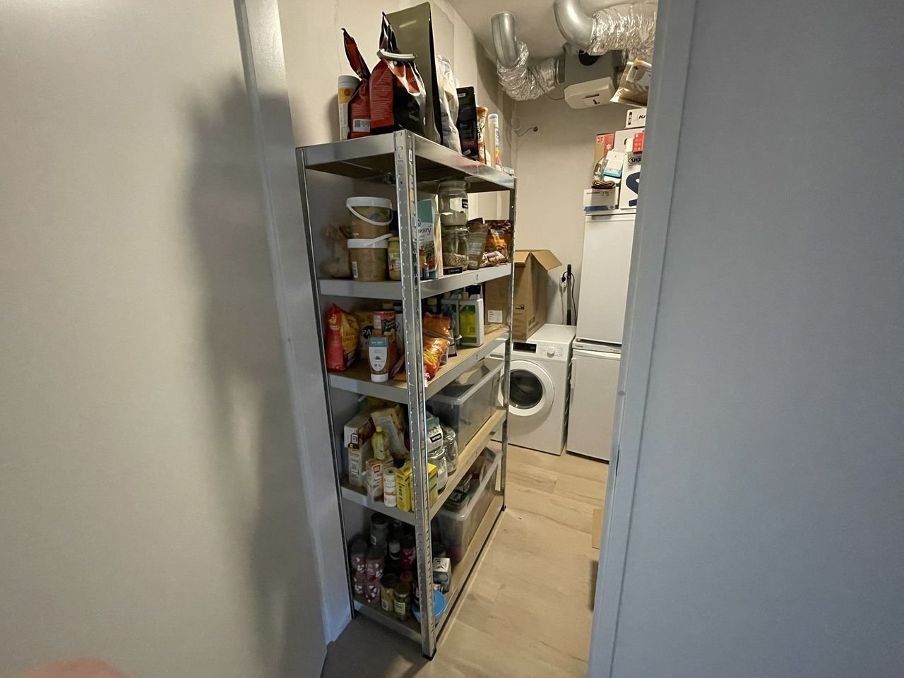 Modern 2-bedroom apartment at Park Meerland - Image 6