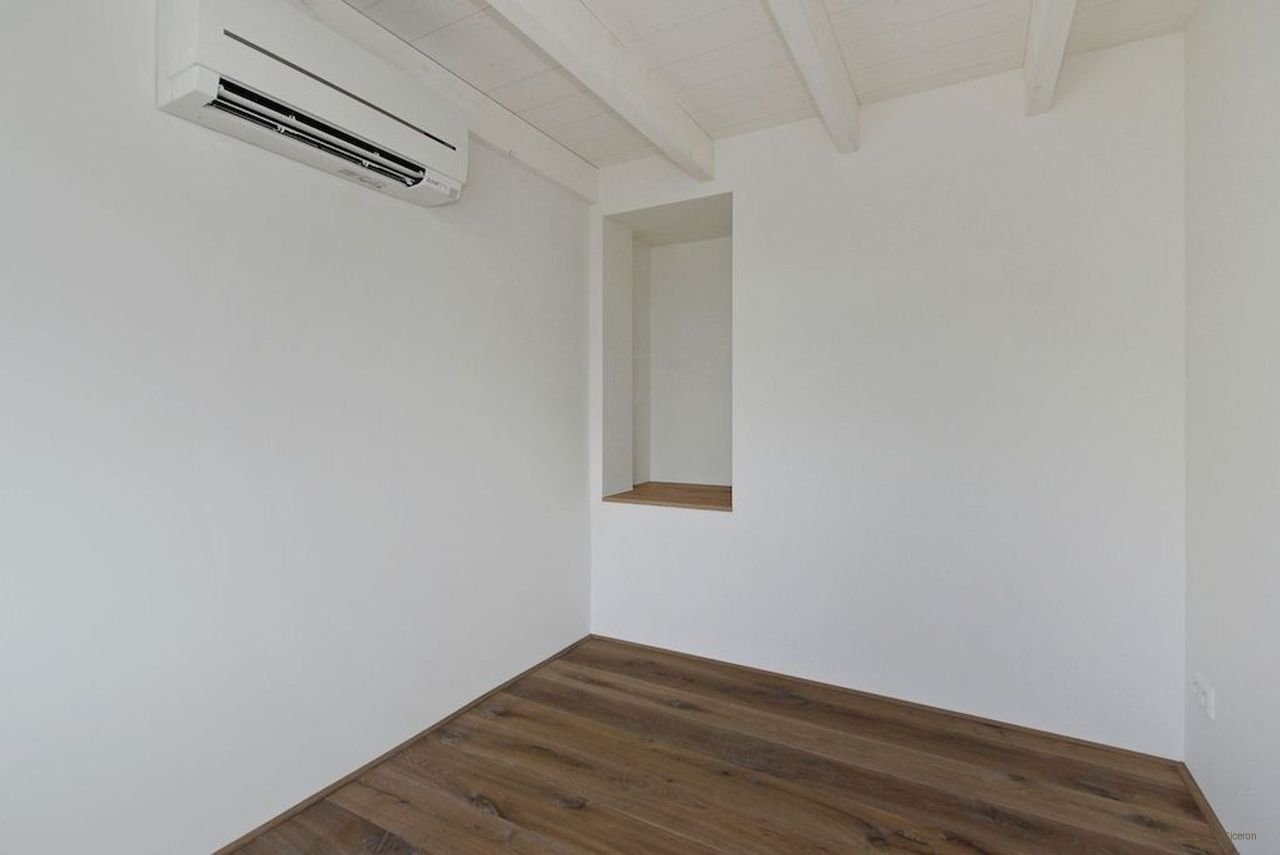 Corner house with roof terrace in Hof van Delft - Image 26