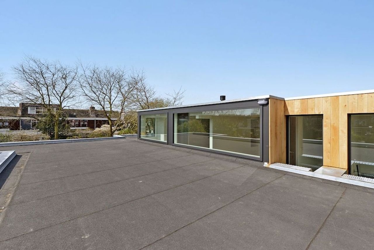 Corner house with roof terrace in Hof van Delft - Image 30