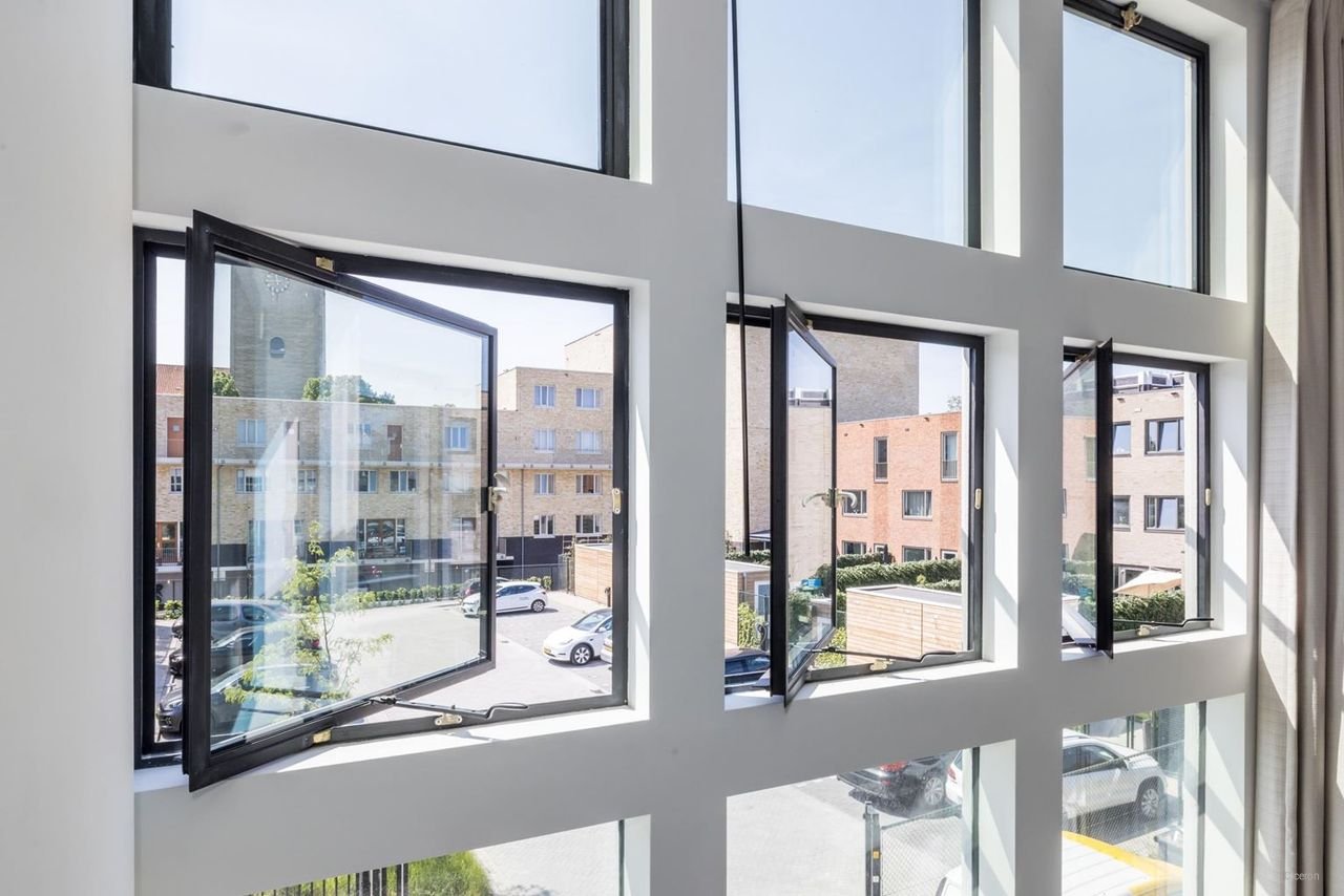 Studio in schoolgebouw bij Groene Loper - Afbeelding 8