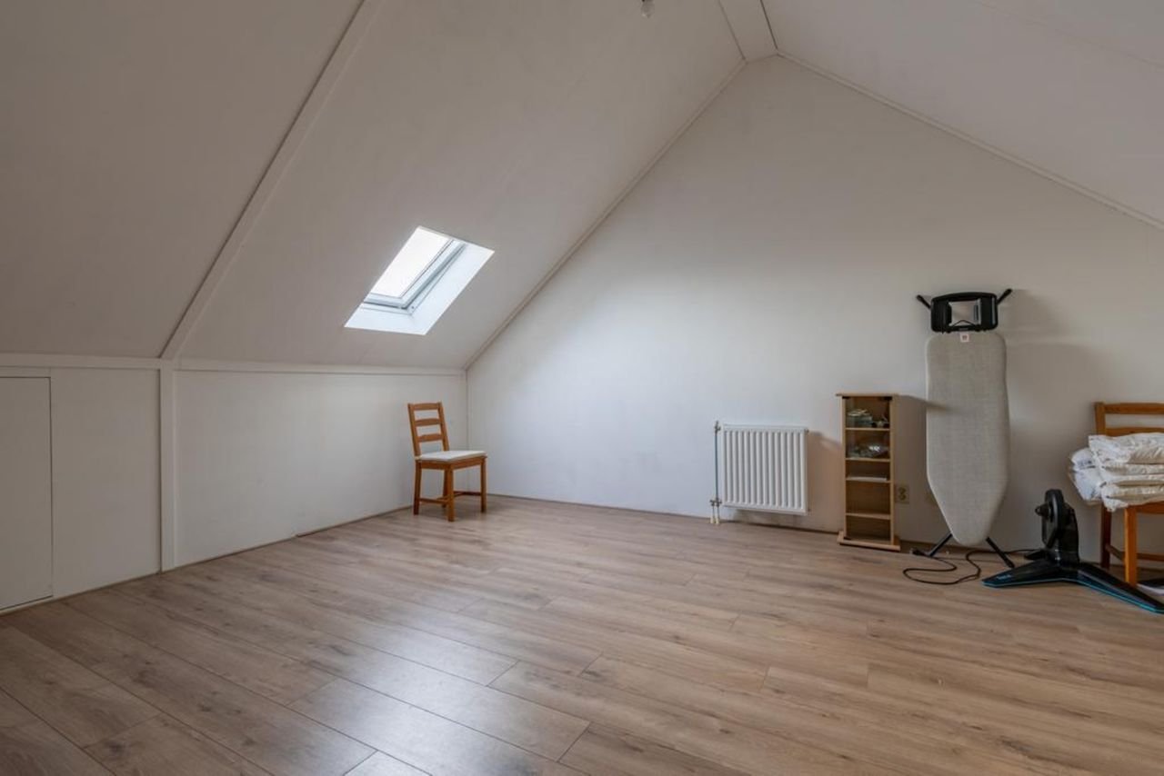 Moderne gezinswoning met zonnige tuin - Afbeelding 13