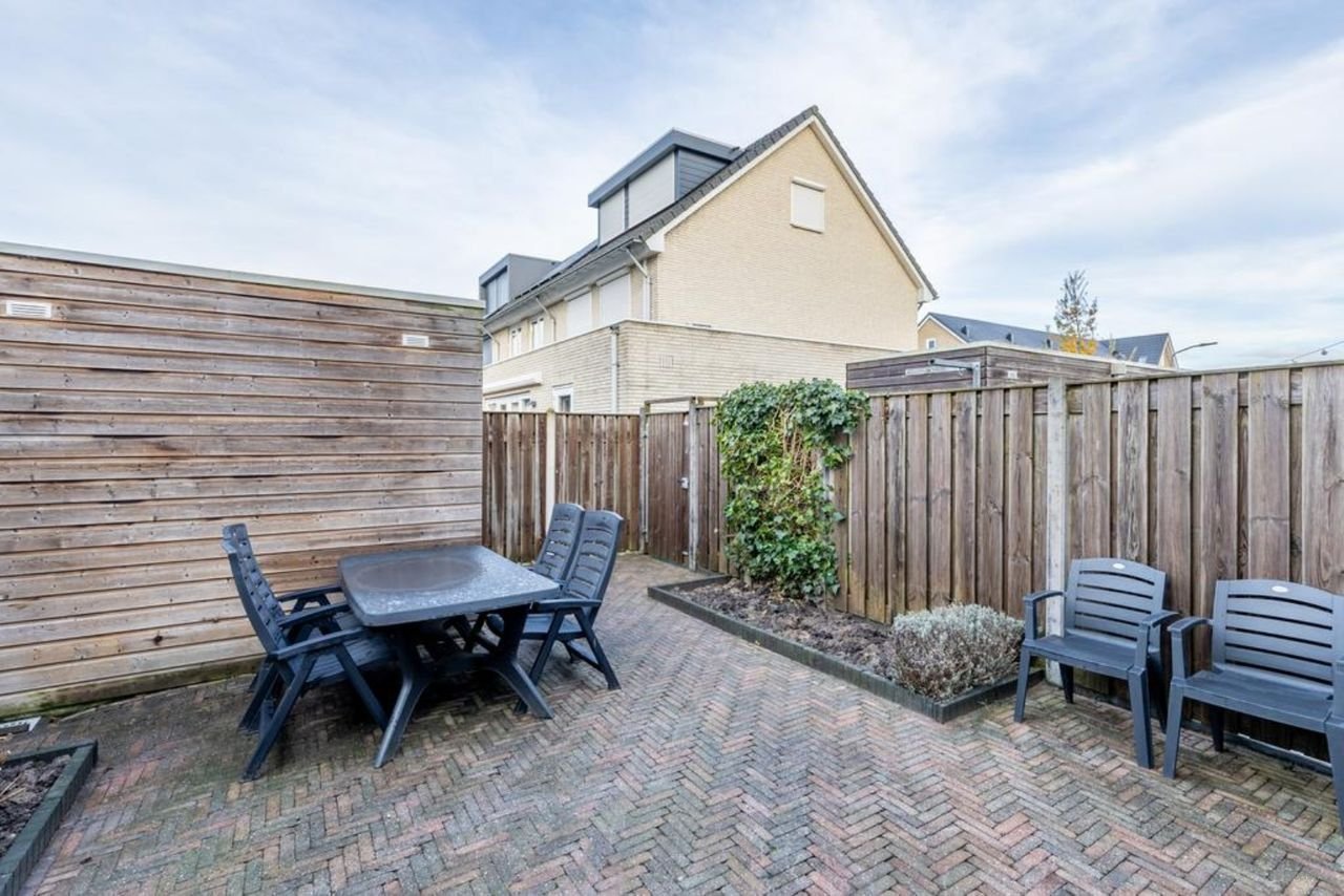 Moderne gezinswoning met zonnige tuin - Afbeelding 16