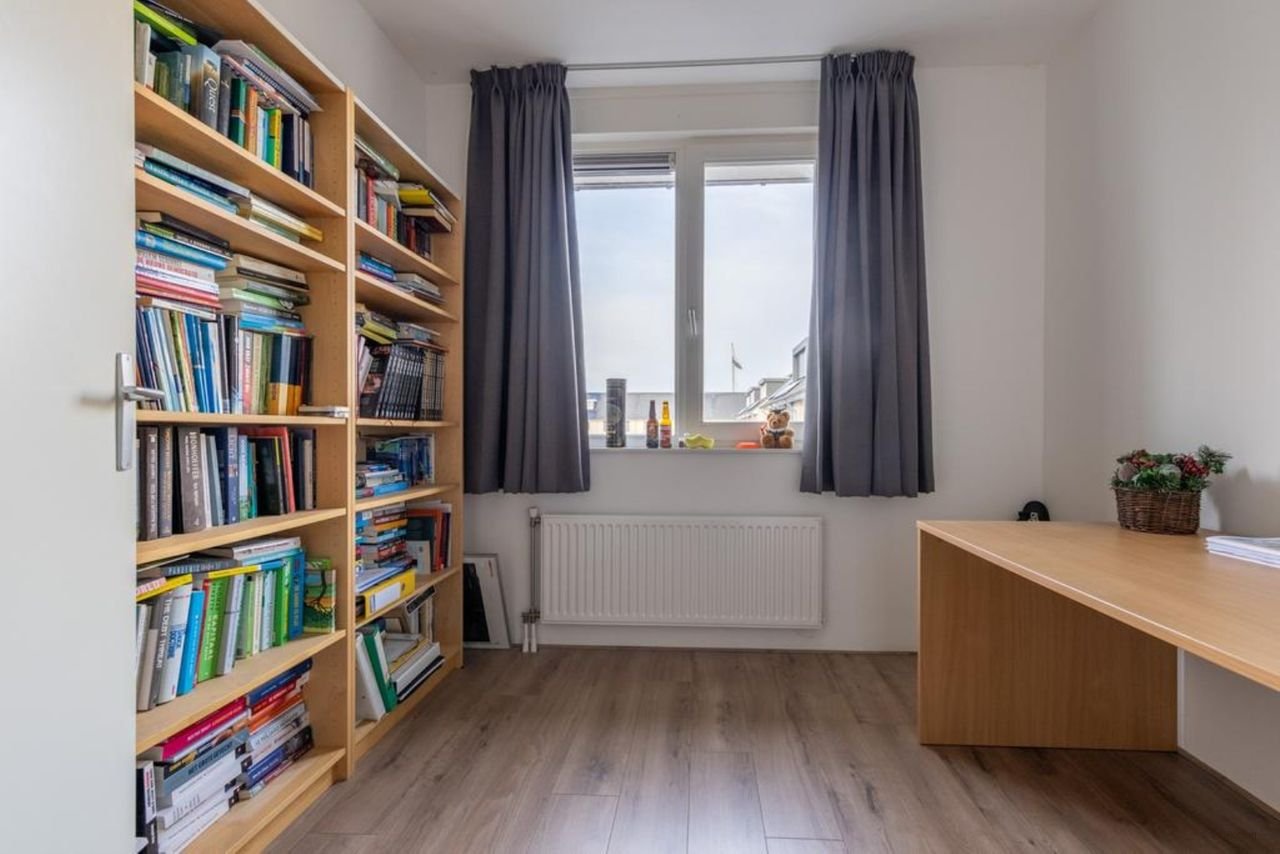 Moderne gezinswoning met zonnige tuin - Afbeelding 11