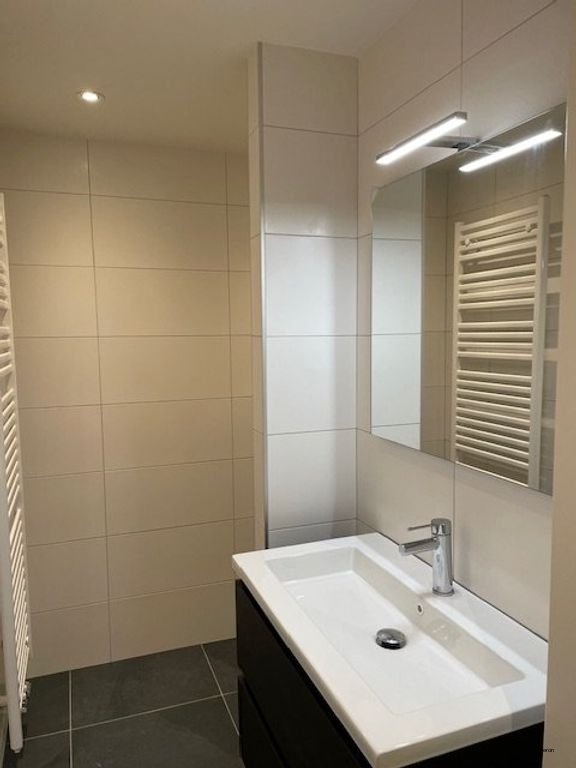 Licht 3-kamerappartement met balkon aan 't IJ - Afbeelding 4