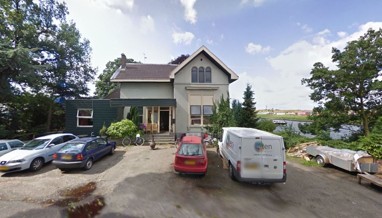 Studio met terras en aparte slaapkamer - Afbeelding 1