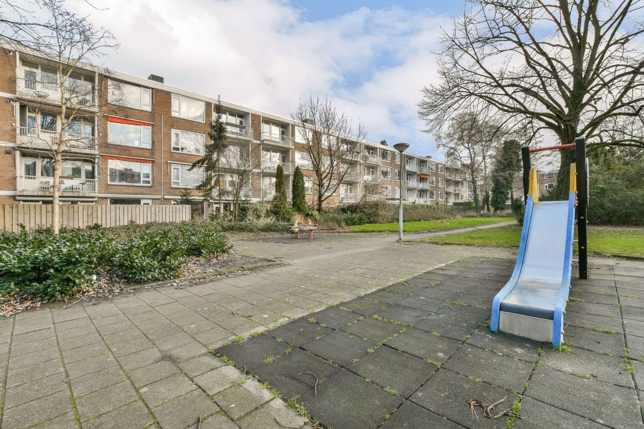 Gerenoveerd appartement met balkon in Buitenveldert - Afbeelding 21