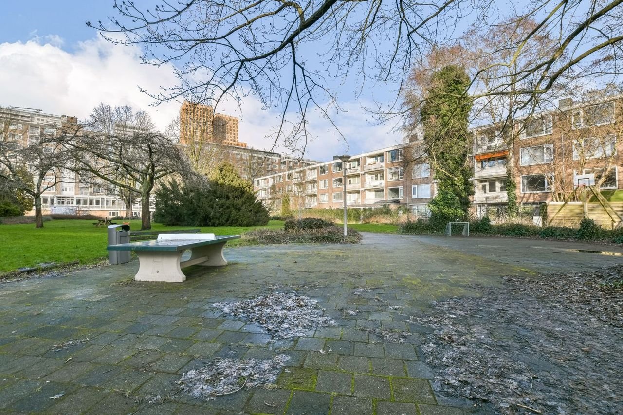 Gerenoveerd appartement met balkon in Buitenveldert - Afbeelding 20