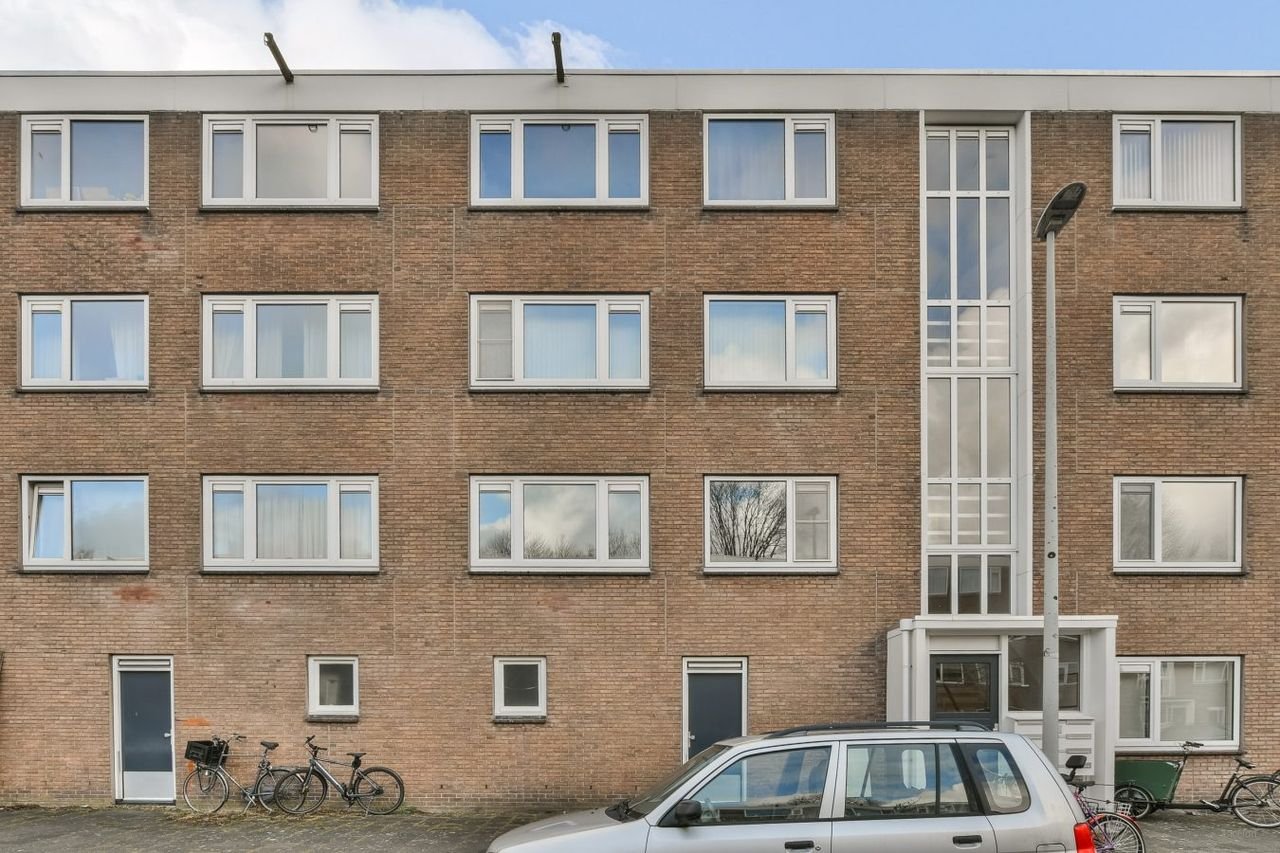 Gerenoveerd appartement met balkon in Buitenveldert - Afbeelding 16