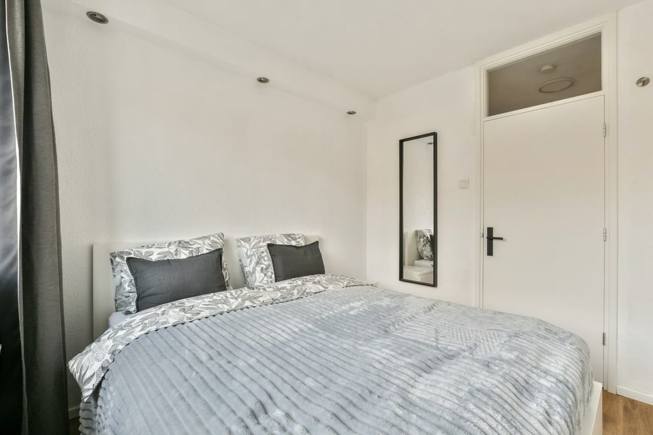 Gerenoveerd appartement met balkon in Buitenveldert - Afbeelding 6