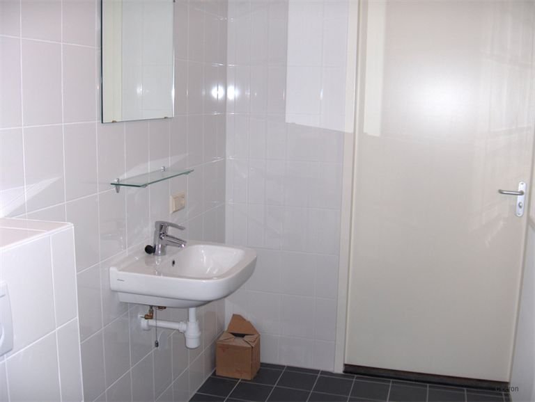 Ground floor, 93m² and in the heart of Goes - Image 15