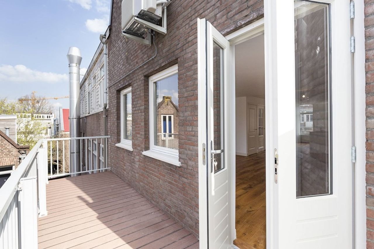 Ruim appartement tegenover Vondelpark - Afbeelding 8