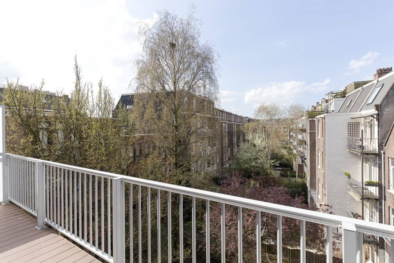 Ruim appartement tegenover Vondelpark - Afbeelding 9