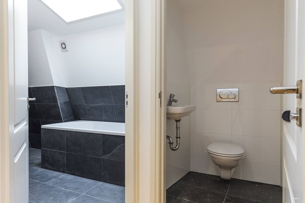 Ruim appartement tegenover Vondelpark - Afbeelding 13