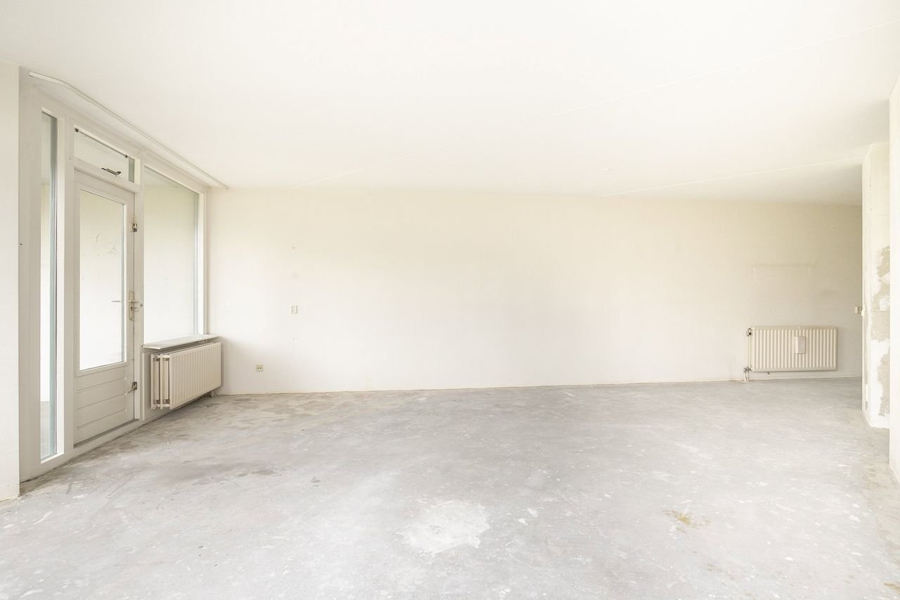 Spacious apartment bordering Schothorstpark - Image 9