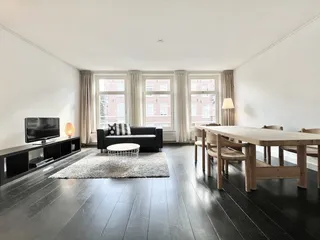 Gemeubileerd appartement met balkon bij Vondelpark