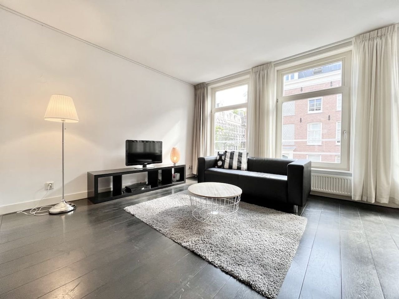 Gemeubileerd appartement met balkon bij Vondelpark - Afbeelding 3