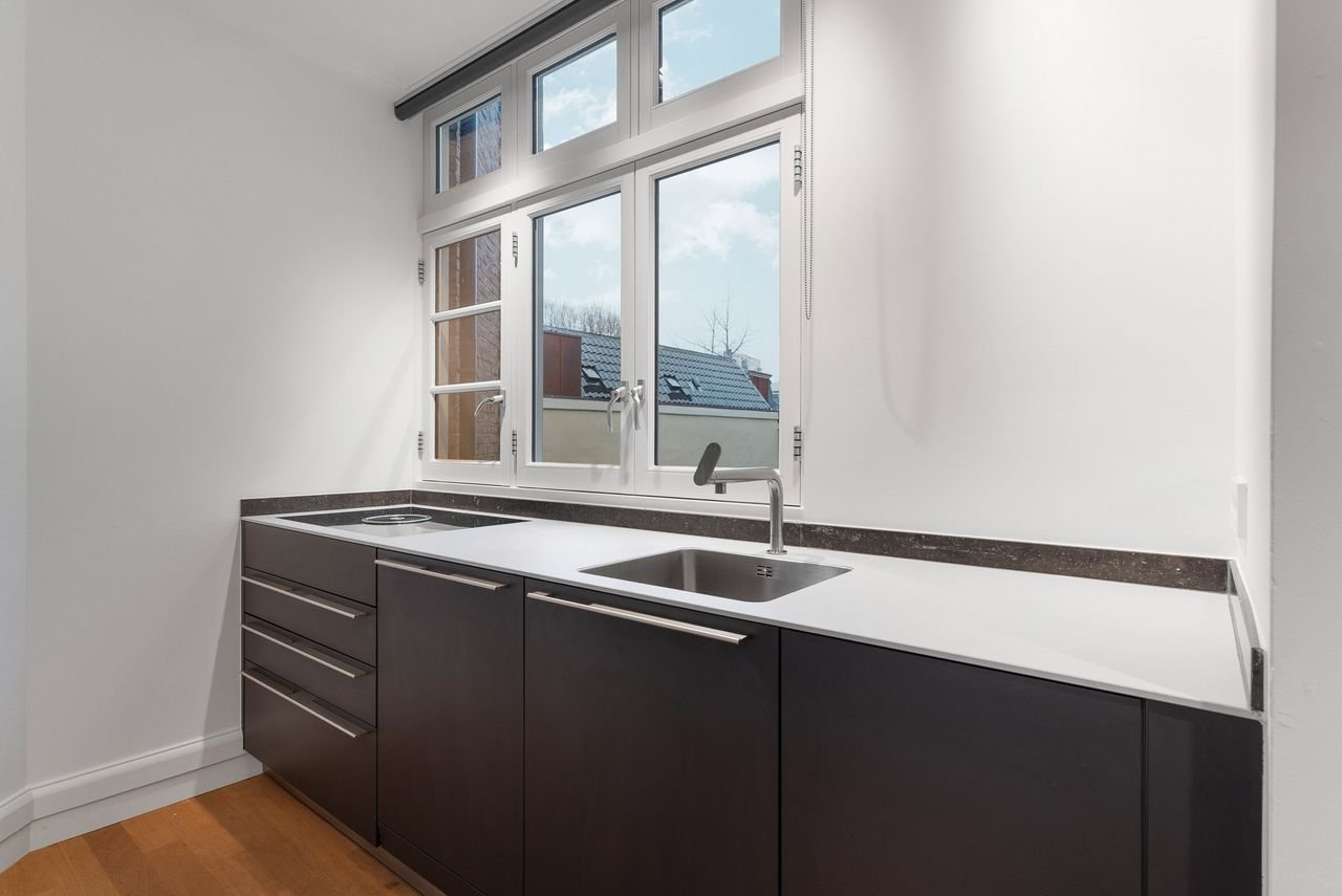 Wonen op de Vijzelstraat: 83m² met lift - Afbeelding 9