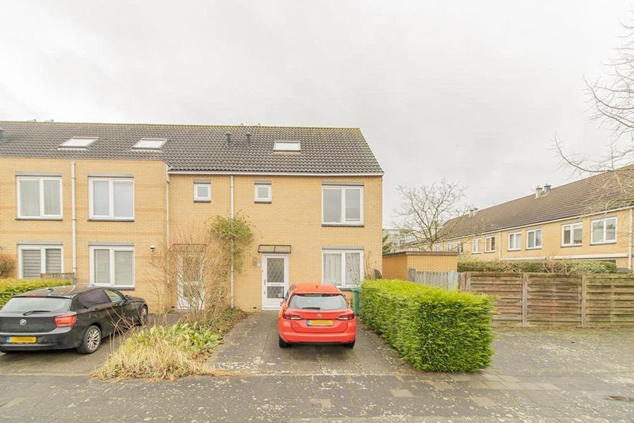 Lichte hoekwoning (120m²) in Westwijk - Afbeelding 1