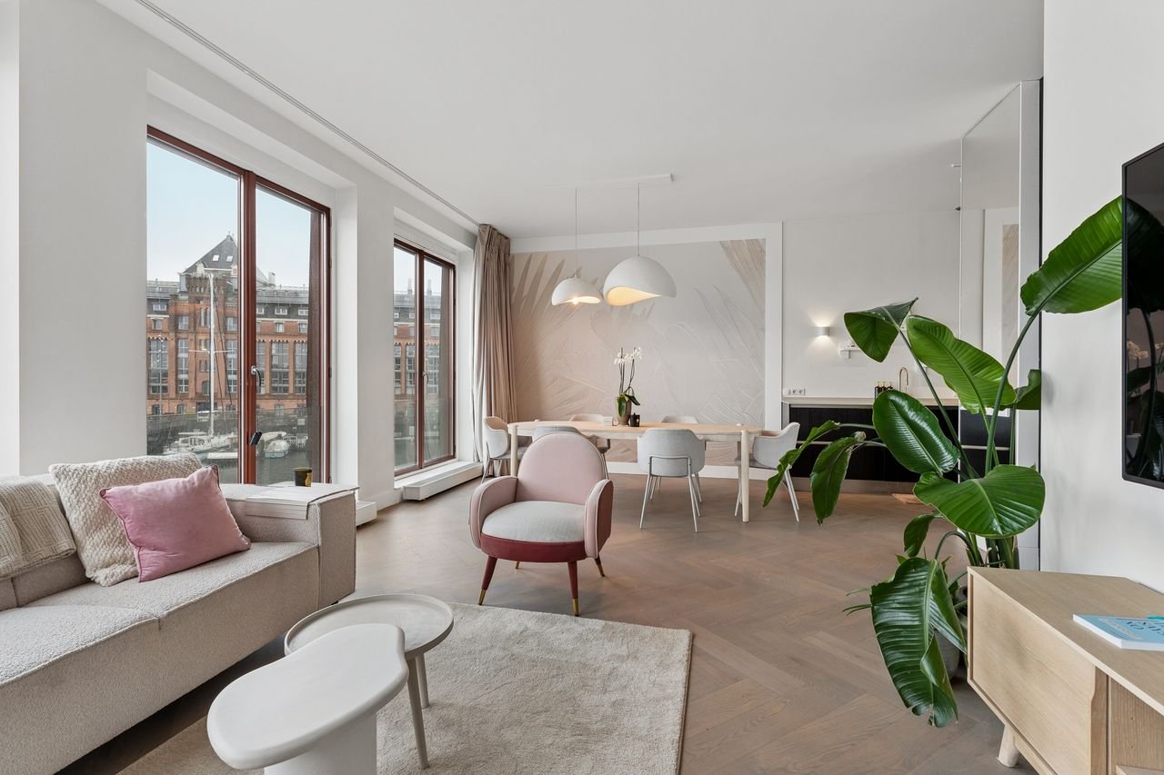 Living on the IJ: Barentszplein - Image 6
