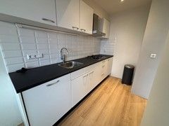 Licht 4-kamer appartement in de Van der Leekbuurt - Afbeelding 4