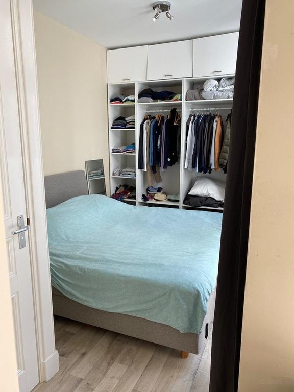 Furnished 1-Bedroom Apartment with Terrace - Image 8