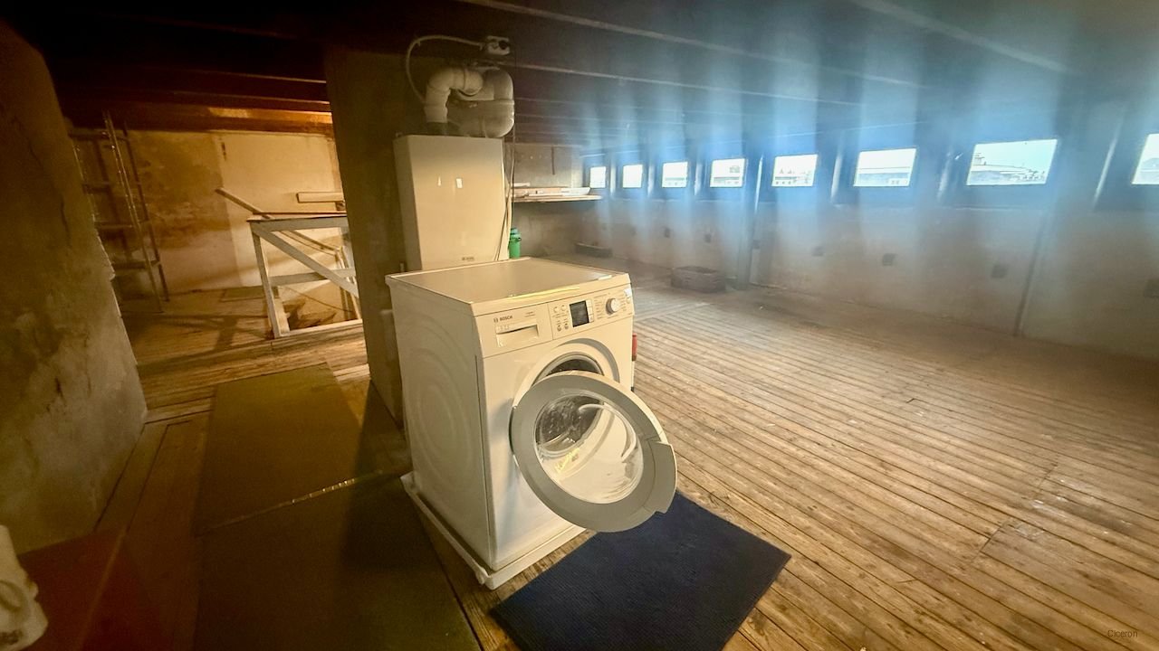 Licht hoekappartement met open haard - Afbeelding 23