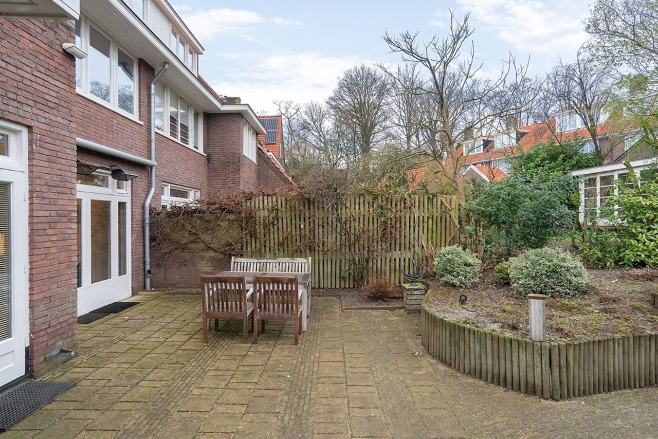 Jaren '30 huis met sauna aan Bronbeek - Afbeelding 31