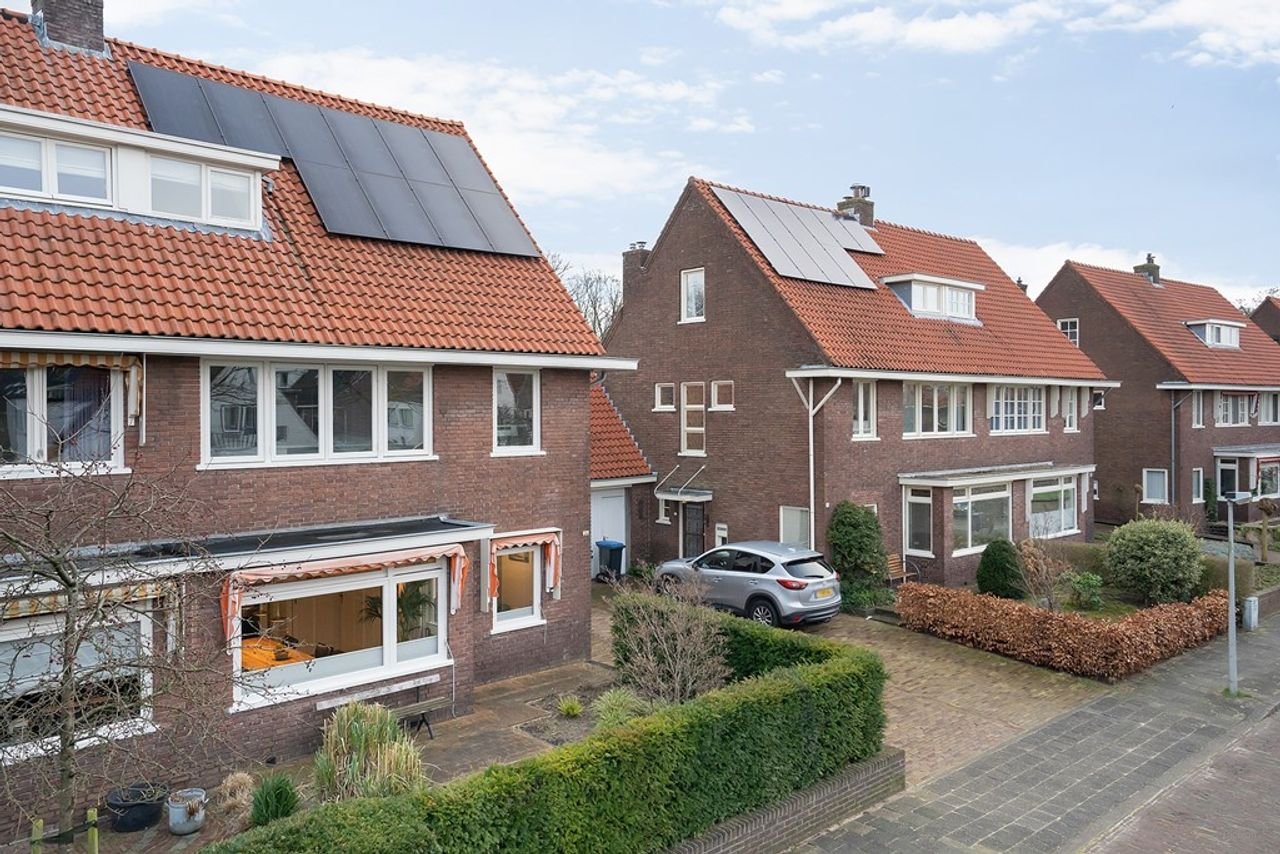 Jaren '30 huis met sauna aan Bronbeek - Afbeelding 2