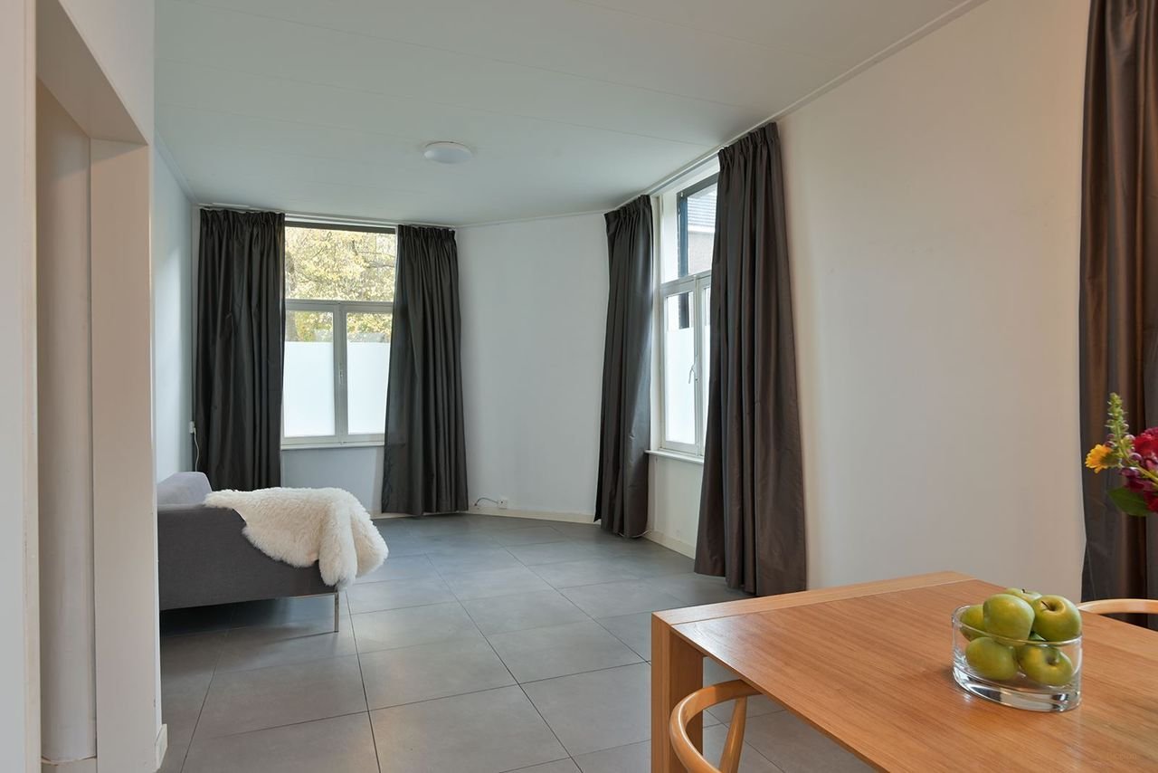 Monumentaal hoekhuis met vier slaapkamers - Afbeelding 16