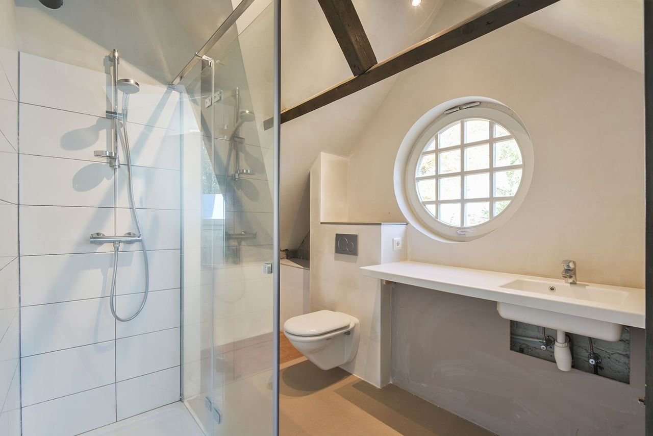 Monumentaal hoekhuis met vier slaapkamers - Afbeelding 27