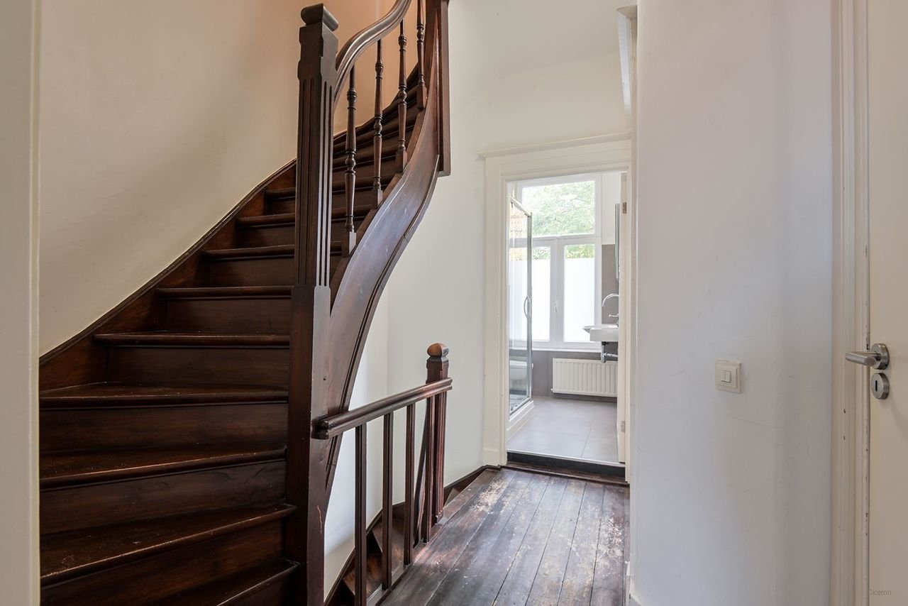 Monumentaal hoekhuis met vier slaapkamers - Afbeelding 14