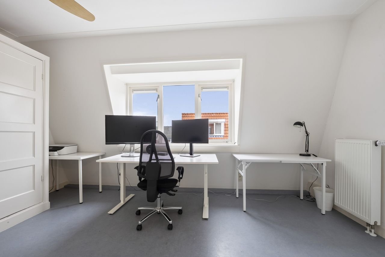 Gezinswoning met 5 slaapkamers en tuin - Afbeelding 22