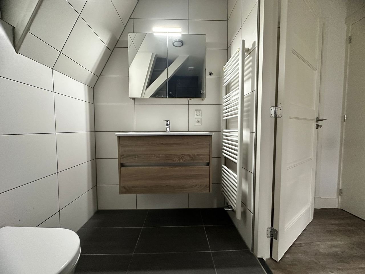 Gerenoveerde woning aan de Oudezijds - Afbeelding 12