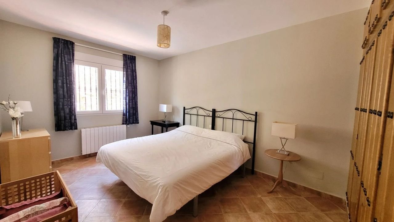 Vrijstaande villa met zwembad in Canillas de Albaida - Afbeelding 4