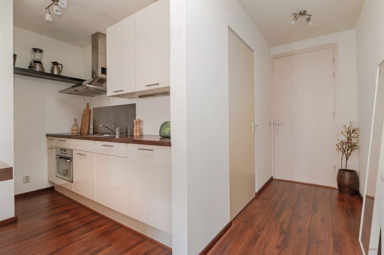 Two-room apartment in Roermond city center (Label A) - Image 11