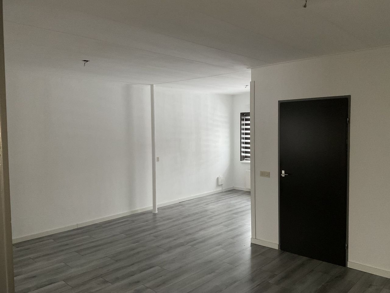 Spacious 4-room house with garden in Hoogeveen - Image 4