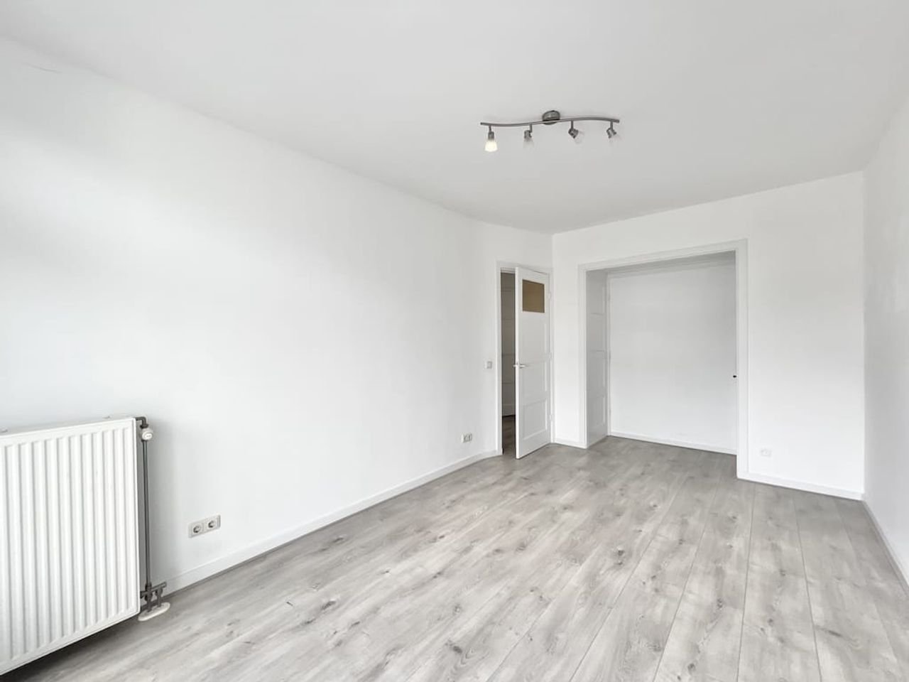 Appartement met balkon in Rivierenbuurt - Afbeelding 5